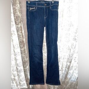 White House black market blue jeans